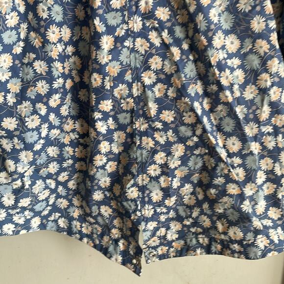 Madewell Ruffle-Neck Anorak Raincoat in French Floral - Picture 13 of 16